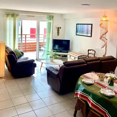 Pays Basque - Calme, Port & Plages A Pied Apartment